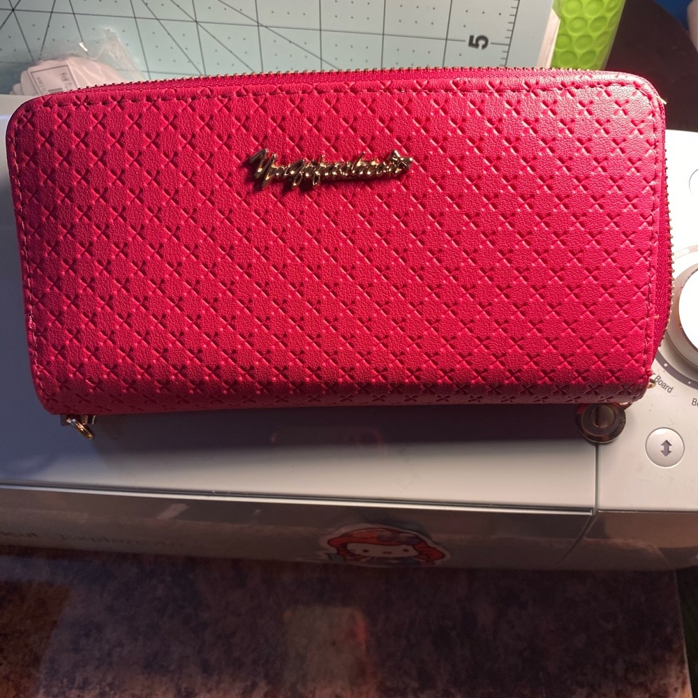 NWT woman wallet